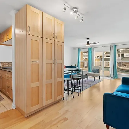 Lady Bird Condo Perfect Atx Getaway Poolside